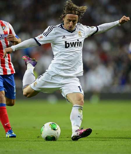 天空体育：姆巴佩能否出战曼城存疑，几小时前他刚接受了治疗